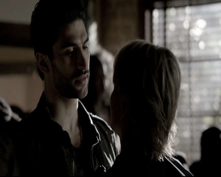 VampireDiariesWorld-dot-org_5x22Home0965.jpg
