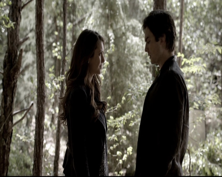 VampireDiariesWorld-dot-org_5x22Home0982.jpg