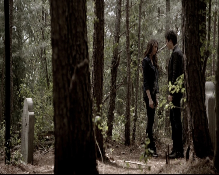 VampireDiariesWorld-dot-org_5x22Home1042.jpg