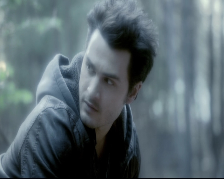 VampireDiariesWorld-dot-org_5x22Home1068.jpg