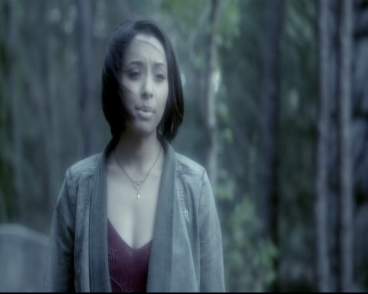 VampireDiariesWorld-dot-org_5x22Home1070.jpg