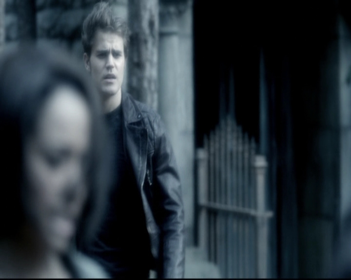 VampireDiariesWorld-dot-org_5x22Home1086.jpg