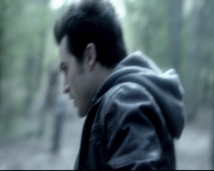 VampireDiariesWorld-dot-org_5x22Home1091.jpg