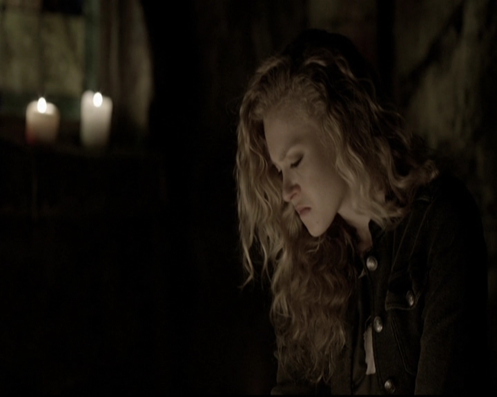 VampireDiariesWorld-dot-org_5x22Home1129.jpg