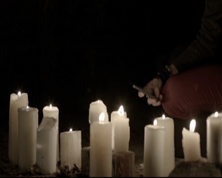 VampireDiariesWorld-dot-org_5x22Home1131.jpg