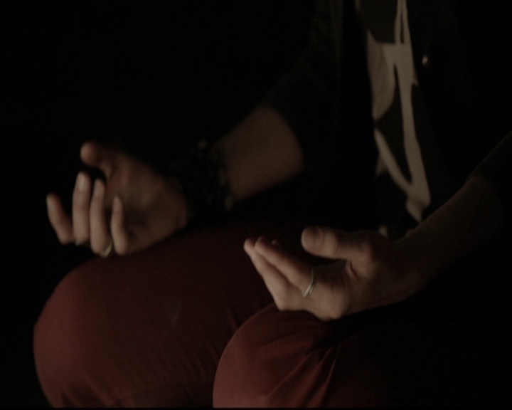 VampireDiariesWorld-dot-org_5x22Home1135.jpg