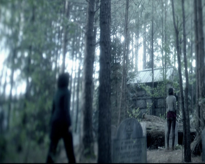 VampireDiariesWorld-dot-org_5x22Home1194.jpg