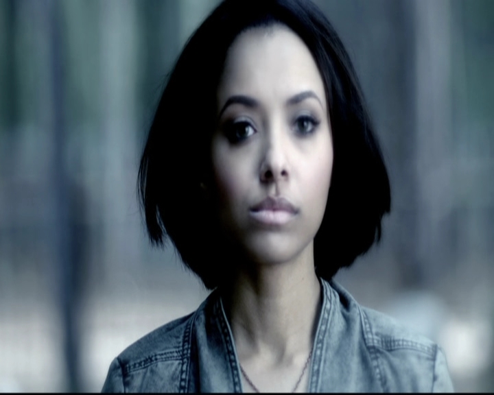 VampireDiariesWorld-dot-org_5x22Home1303.jpg