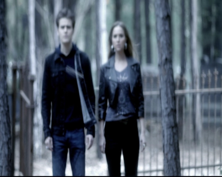 VampireDiariesWorld-dot-org_5x22Home1309.jpg