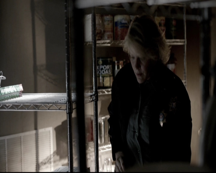VampireDiariesWorld-dot-org_5x22Home1365.jpg
