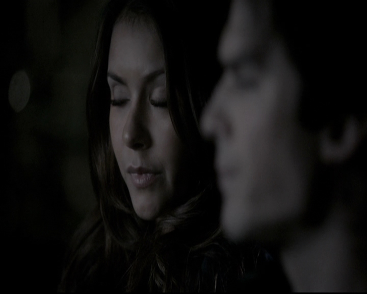 VampireDiariesWorld-dot-org_5x22Home1424.jpg