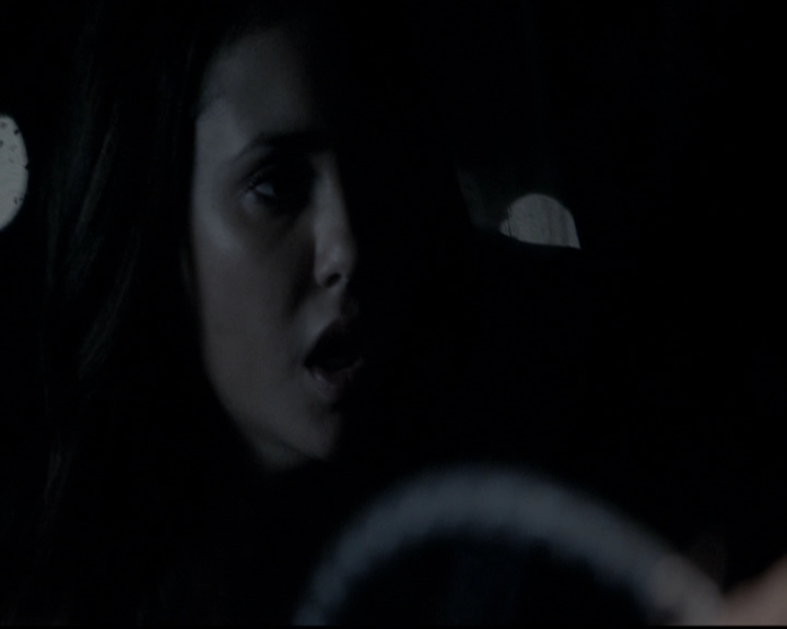 VampireDiariesWorld-dot-org_5x22Home1441.jpg