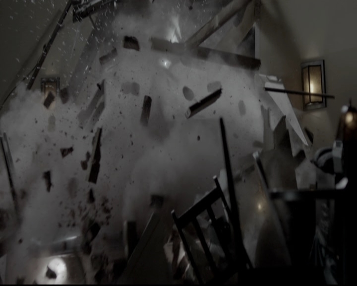 VampireDiariesWorld-dot-org_5x22Home1468.jpg