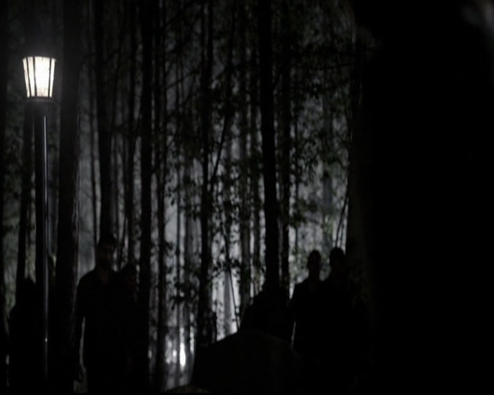 VampireDiariesWorld-dot-org_5x22Home1497.jpg