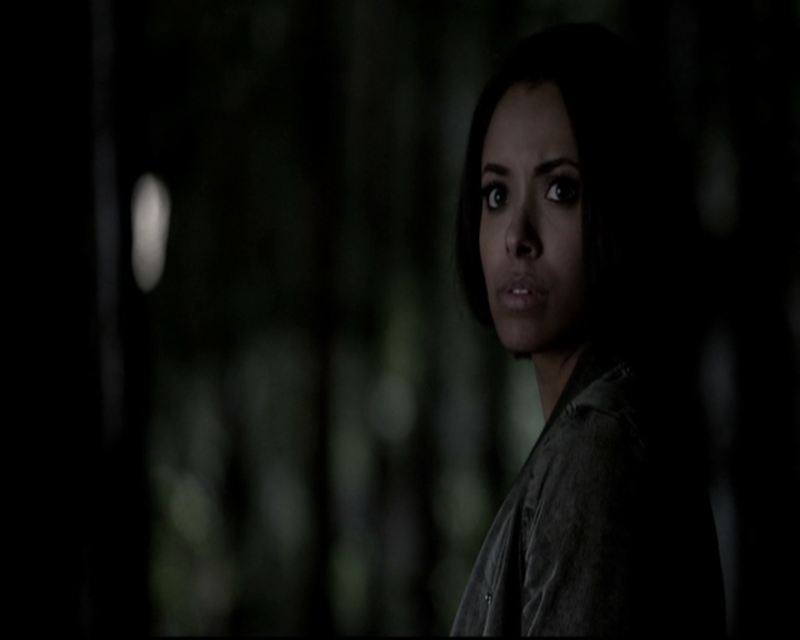 VampireDiariesWorld-dot-org_5x22Home1499.jpg