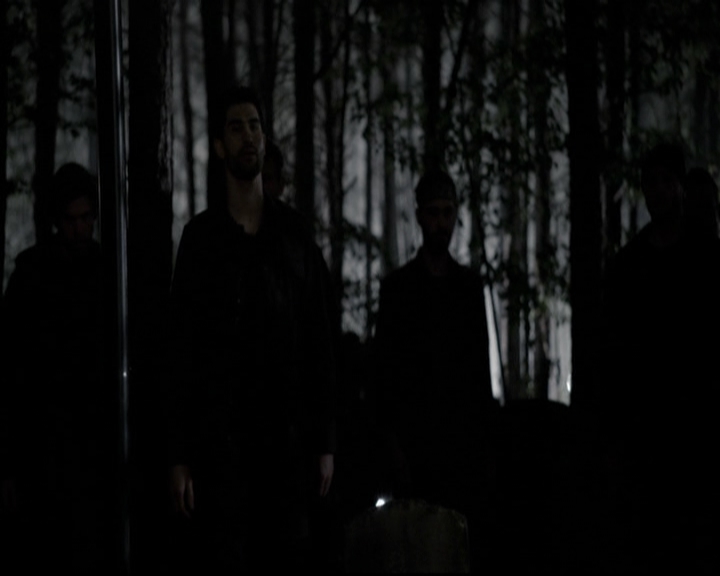 VampireDiariesWorld-dot-org_5x22Home1500.jpg