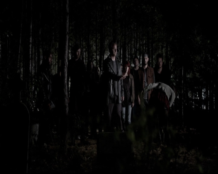 VampireDiariesWorld-dot-org_5x22Home1514.jpg