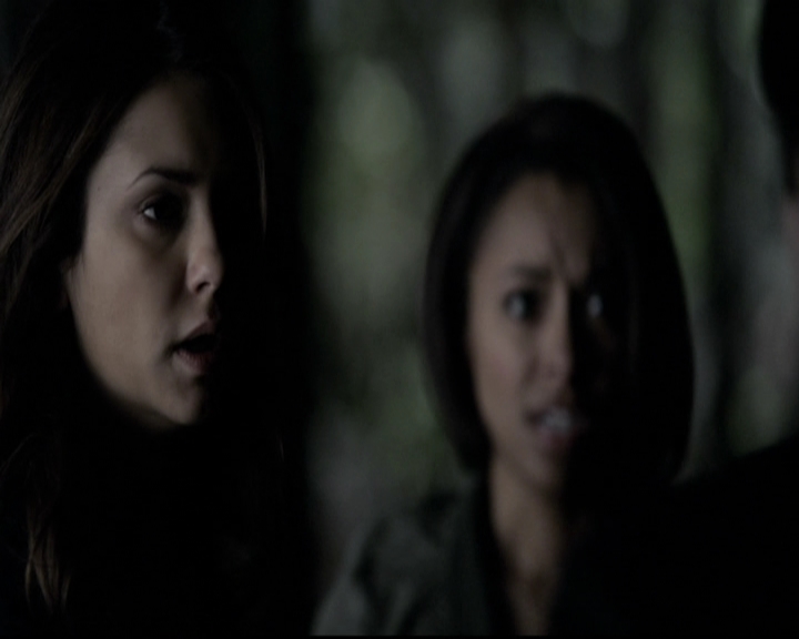VampireDiariesWorld-dot-org_5x22Home1534.jpg