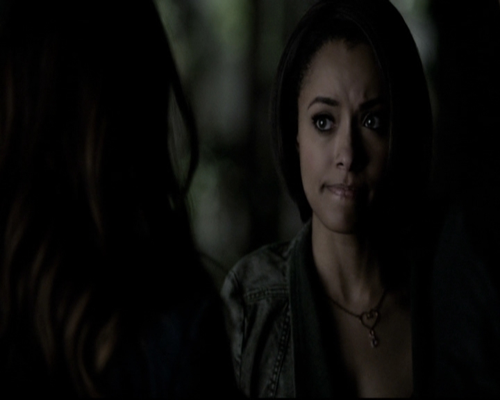 VampireDiariesWorld-dot-org_5x22Home1542.jpg