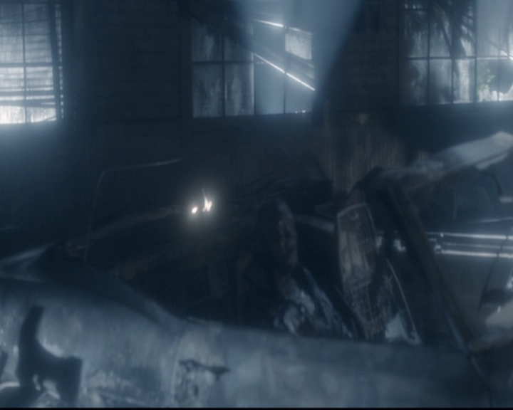 VampireDiariesWorld-dot-org_5x22Home1550.jpg