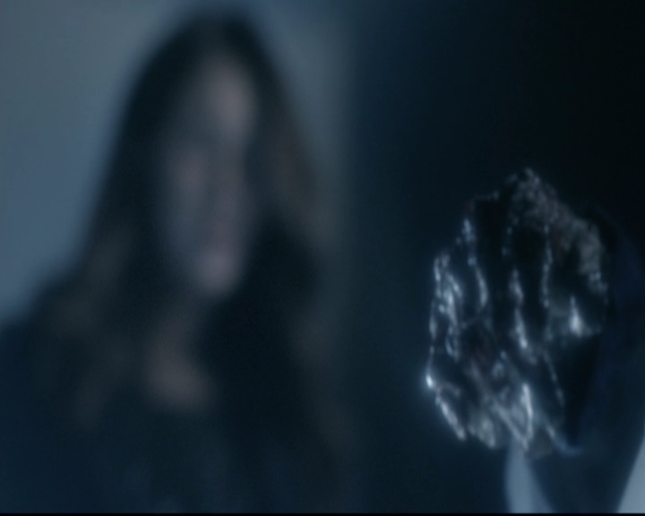 VampireDiariesWorld-dot-org_5x22Home1557.jpg