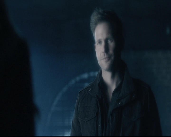 VampireDiariesWorld-dot-org_5x22Home1561.jpg