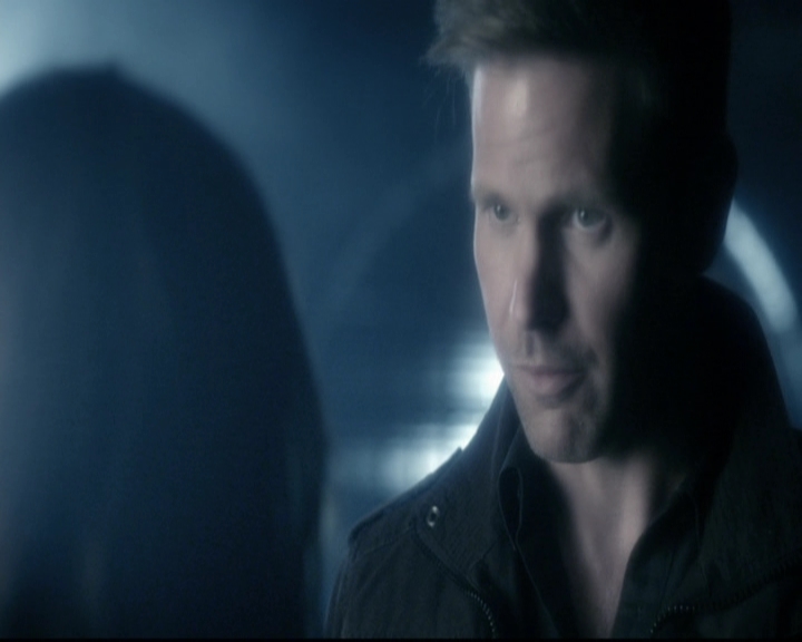 VampireDiariesWorld-dot-org_5x22Home1570.jpg