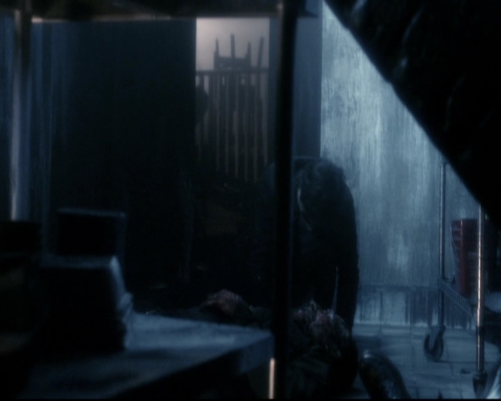 VampireDiariesWorld-dot-org_5x22Home1591.jpg