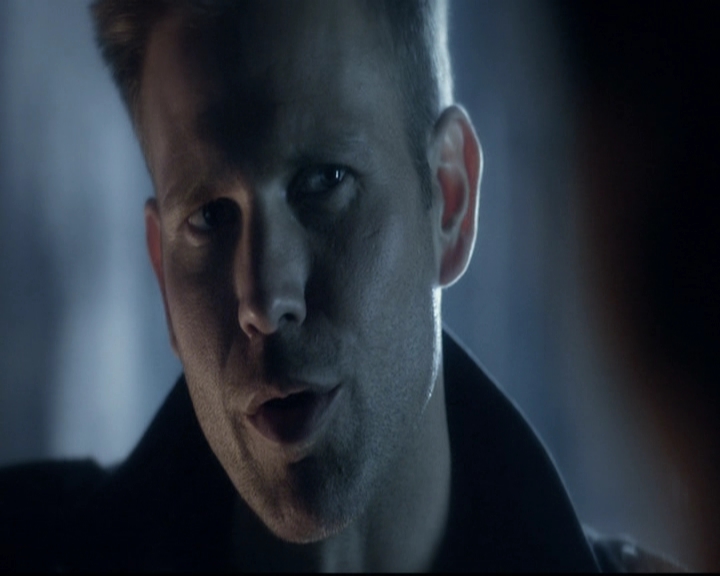 VampireDiariesWorld-dot-org_5x22Home1626.jpg