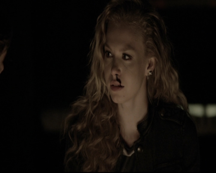 VampireDiariesWorld-dot-org_5x22Home1665.jpg