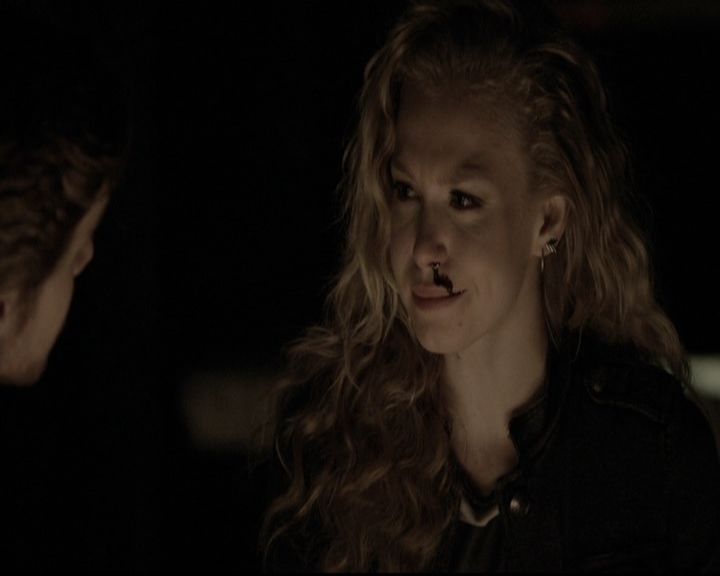 VampireDiariesWorld-dot-org_5x22Home1668.jpg