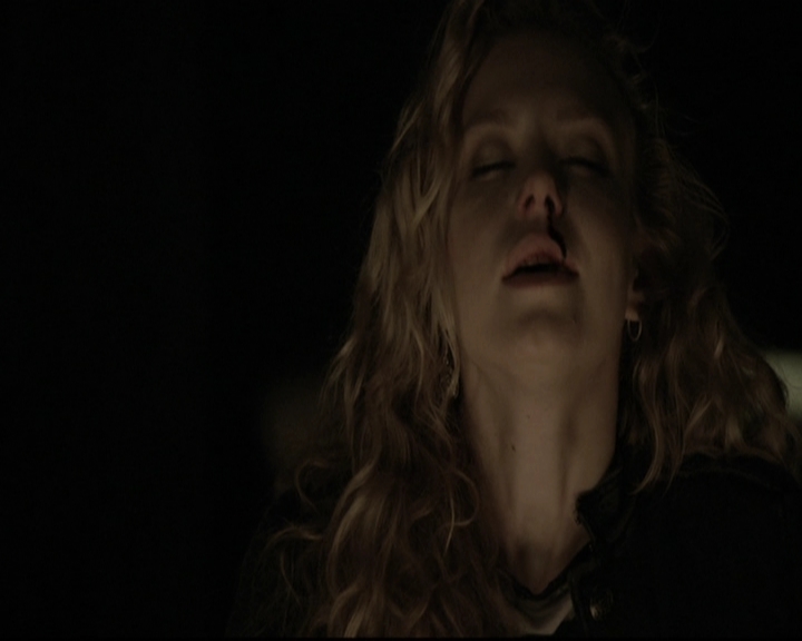 VampireDiariesWorld-dot-org_5x22Home1679.jpg
