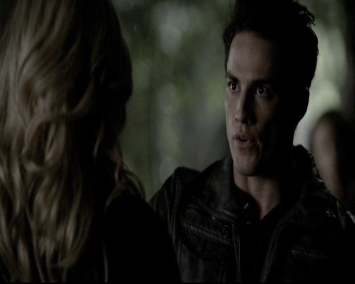 VampireDiariesWorld-dot-org_5x22Home1712.jpg