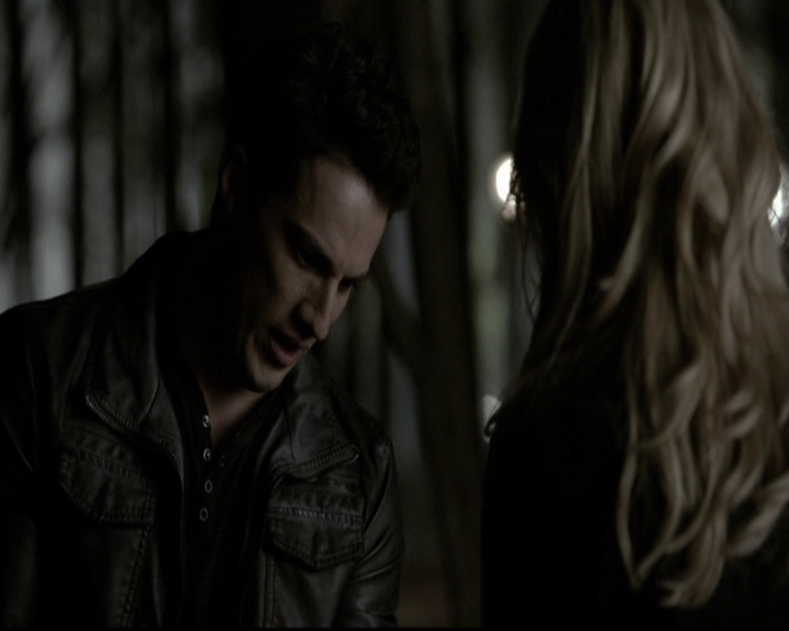 VampireDiariesWorld-dot-org_5x22Home1726.jpg