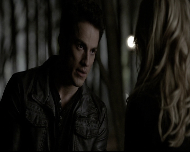 VampireDiariesWorld-dot-org_5x22Home1728.jpg
