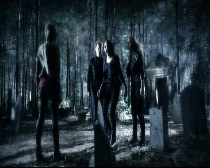 VampireDiariesWorld-dot-org_5x22Home1746.jpg