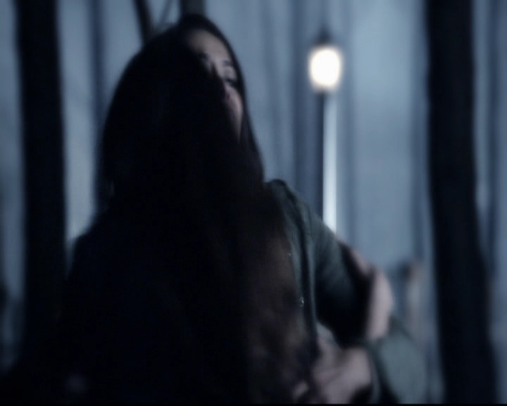 VampireDiariesWorld-dot-org_5x22Home1756.jpg