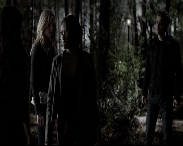 VampireDiariesWorld-dot-org_5x22Home1788.jpg