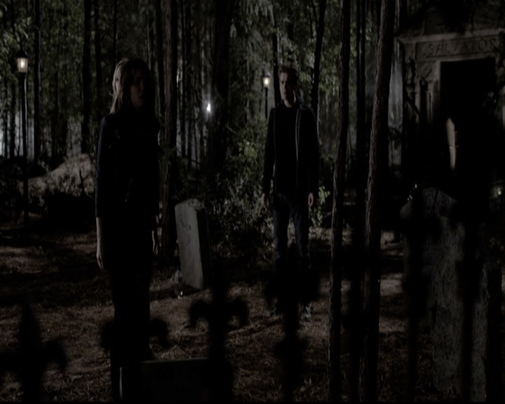 VampireDiariesWorld-dot-org_5x22Home1794.jpg
