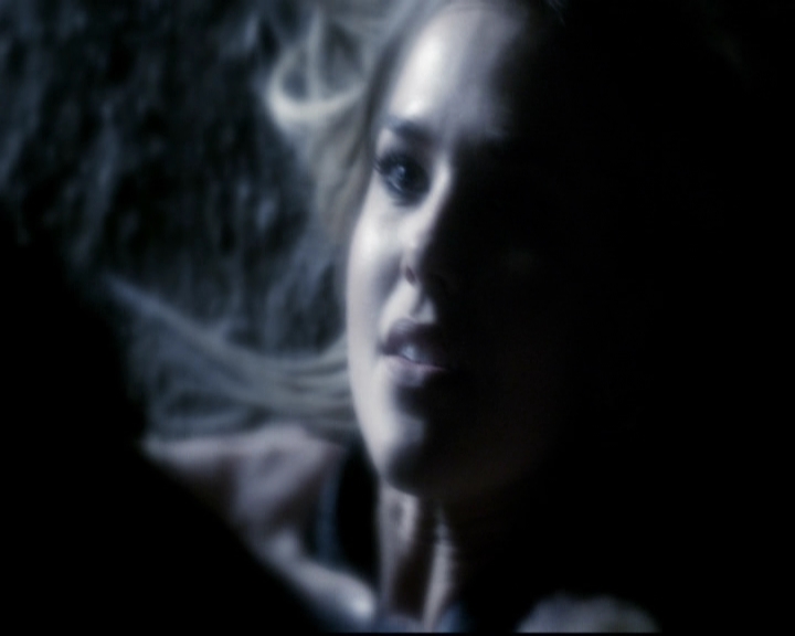 VampireDiariesWorld-dot-org_5x22Home1821.jpg