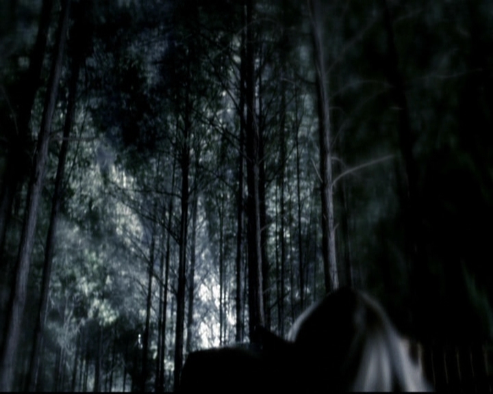VampireDiariesWorld-dot-org_5x22Home1825.jpg