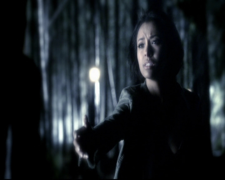 VampireDiariesWorld-dot-org_5x22Home1835.jpg