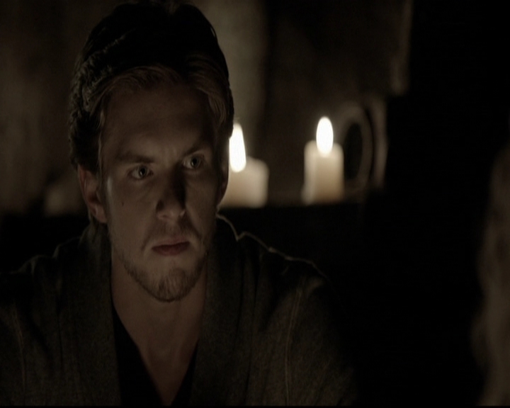 VampireDiariesWorld-dot-org_5x22Home1866.jpg
