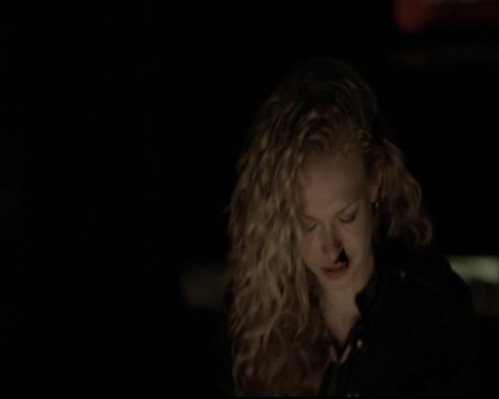VampireDiariesWorld-dot-org_5x22Home1878.jpg