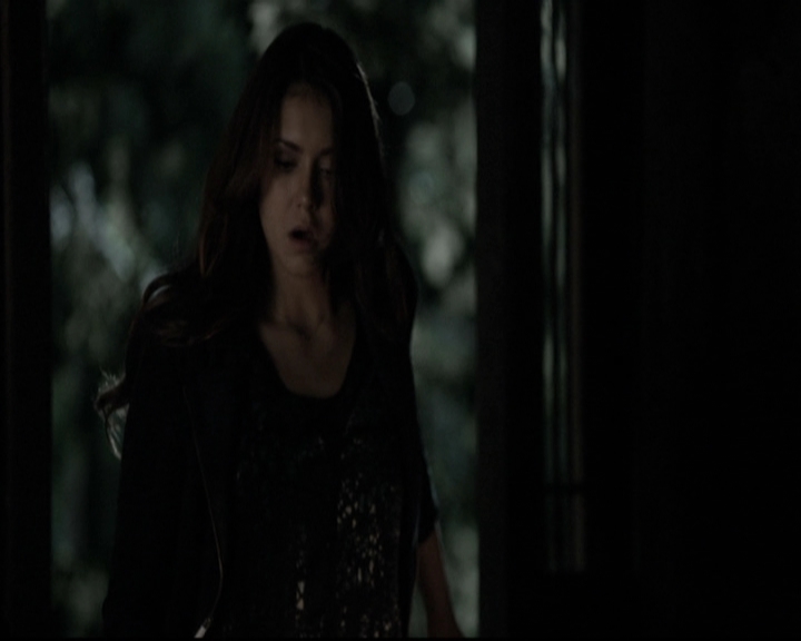 VampireDiariesWorld-dot-org_5x22Home1918.jpg