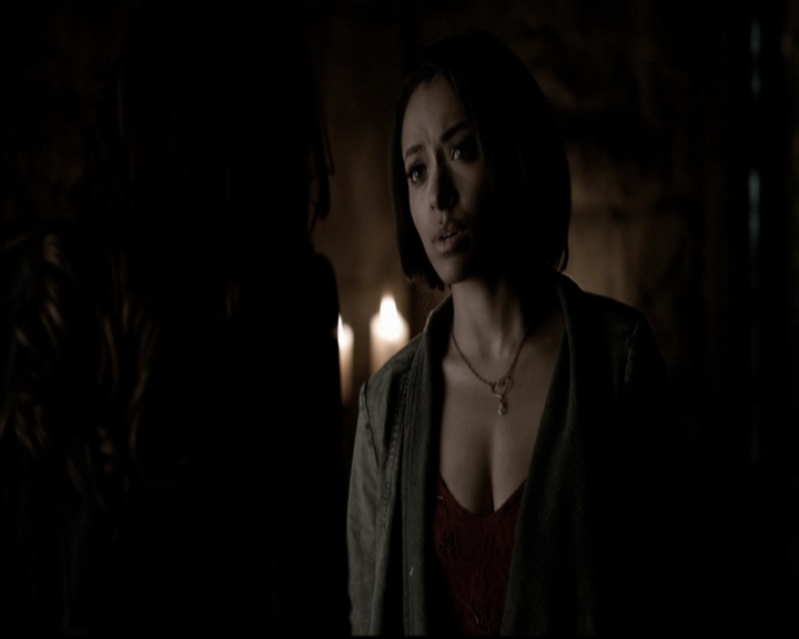 VampireDiariesWorld-dot-org_5x22Home1927.jpg