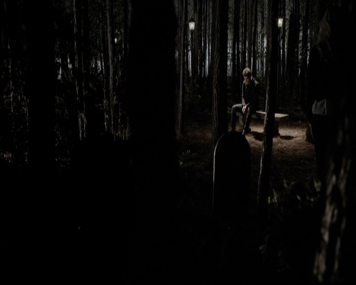 VampireDiariesWorld-dot-org_5x22Home1978.jpg