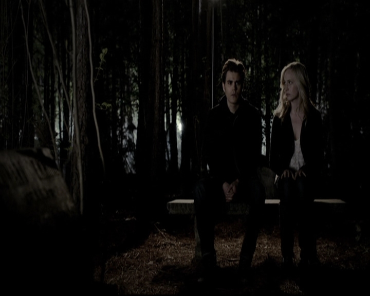 VampireDiariesWorld-dot-org_5x22Home1994.jpg
