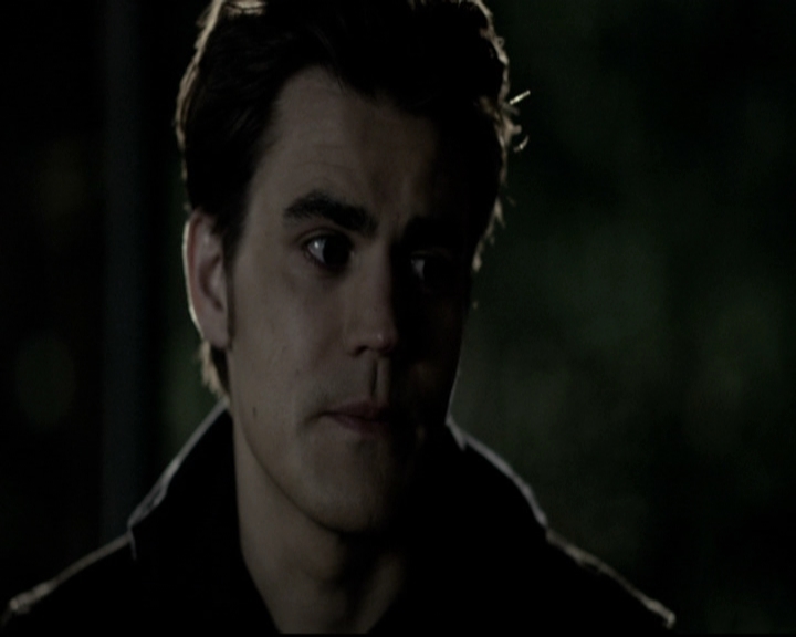VampireDiariesWorld-dot-org_5x22Home2008.jpg
