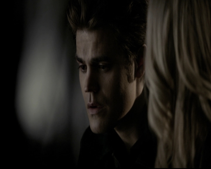 VampireDiariesWorld-dot-org_5x22Home2016.jpg